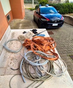 Carabinieri fermi tre individui per furti e spaccio nel basso Salento