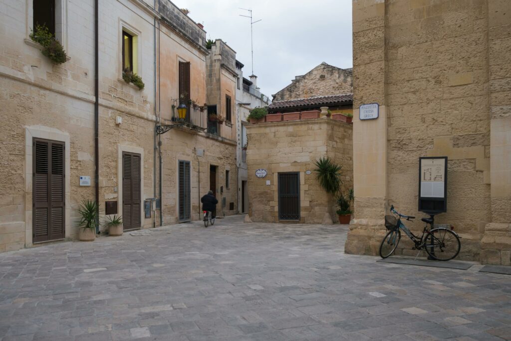 Sabato-sera-a-Lecce-il-Salento-si-prepara-per-la-stagione-estiva-con-una-se