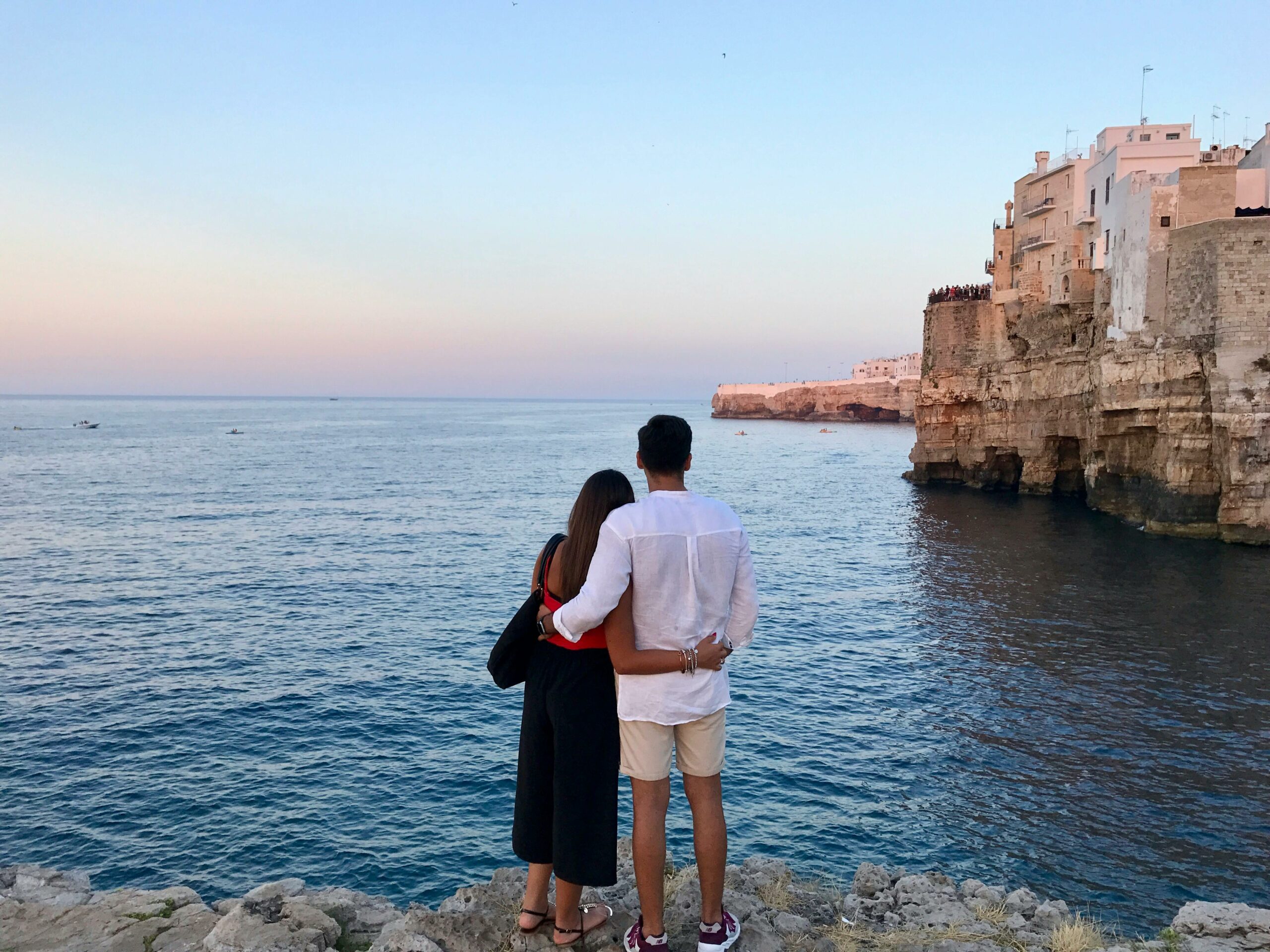 Daniele-Mencarelli-in-Puglia-con-il-suo-nuovo-romanzo-un-viaggio-tra-dolore