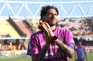 I giallorossi di Lecce approfittano del Monza e conquistano tre punti prezios...
