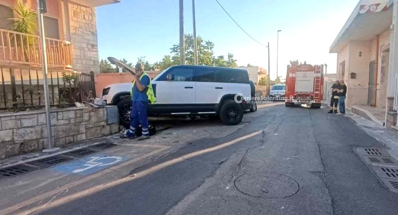Incidente a Taurisano: fuoristrada contro un'abitazione e fuoriuscita di gas